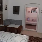 Farago Vendeghaz * Abádszalók