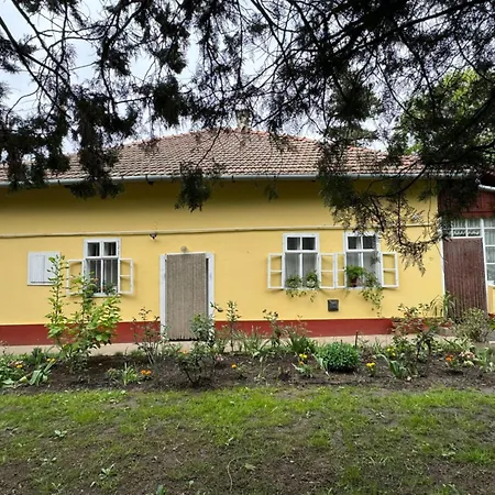 Farago Vendeghaz Homestay