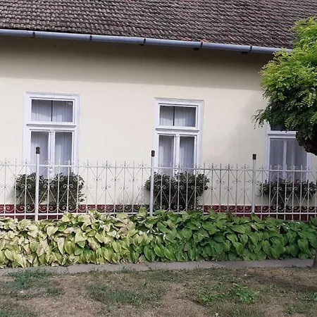 Farago Vendeghaz Homestay Abadszalok