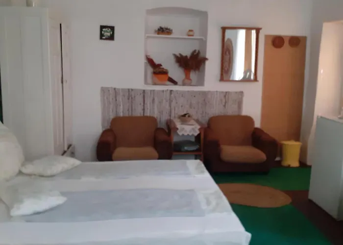 Farago Vendeghaz Abadszalok
